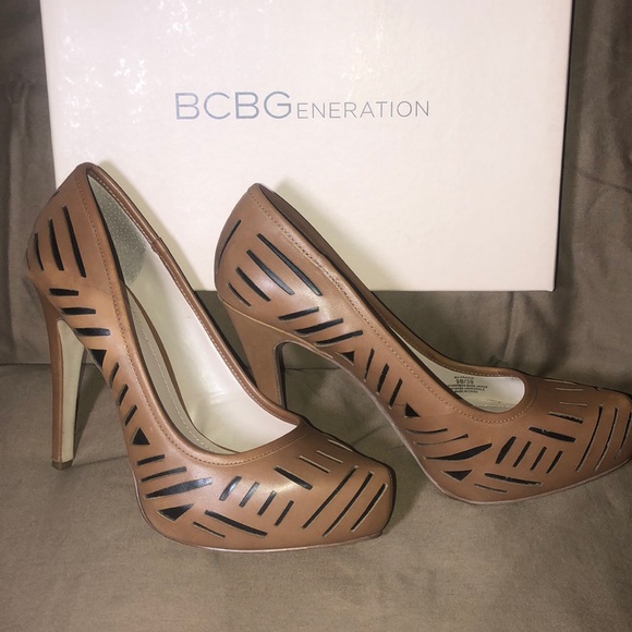 BCBGeneration heels (5 inch) 👠👠 - Picture 3 of 5